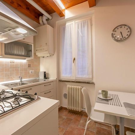 Via 5 Giornate 13 - Apartment Комо Экстерьер фото