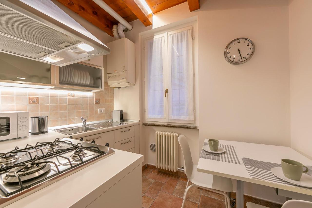 Via 5 Giornate 13 - Apartment Комо Экстерьер фото
